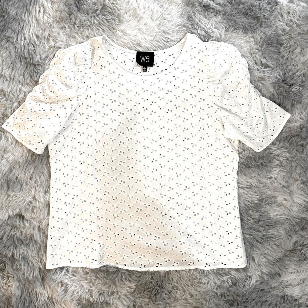 Eyelet Puff Sleeve Blouse. Size M